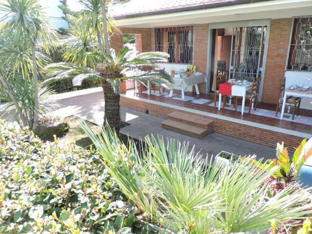 Bed and Breakfast Kia Ora San Felice Circeo Exterior foto